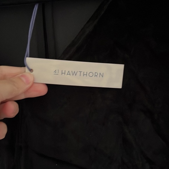 NWT 41 Hawthorn black velour short-sleeved top, size XL - Picture 3 of 4